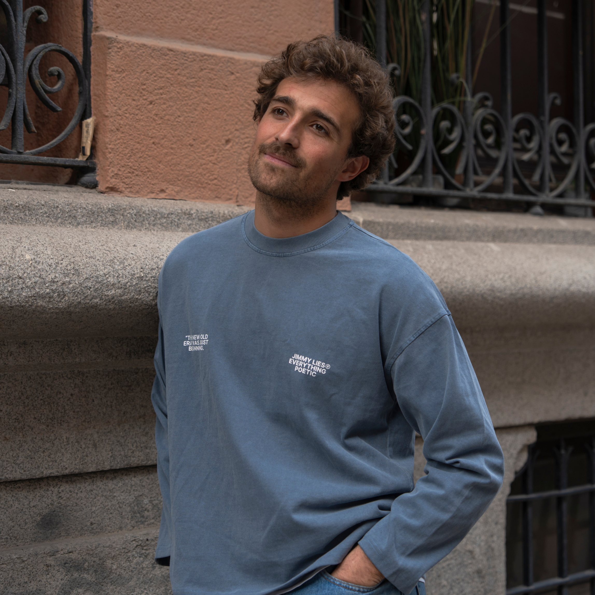 UNUSUAL LONG TEE