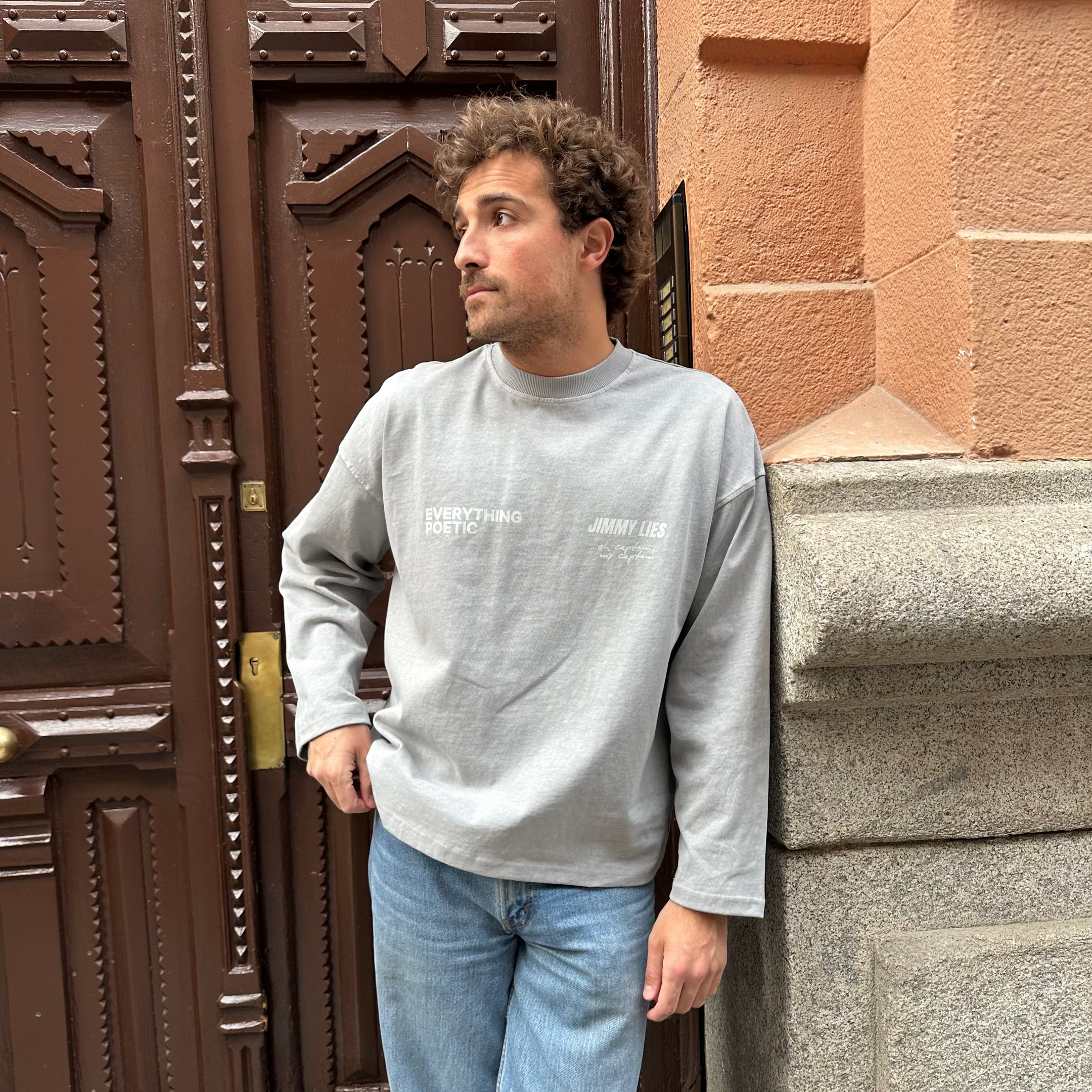 LIGHT GREY LONG TEE V.1