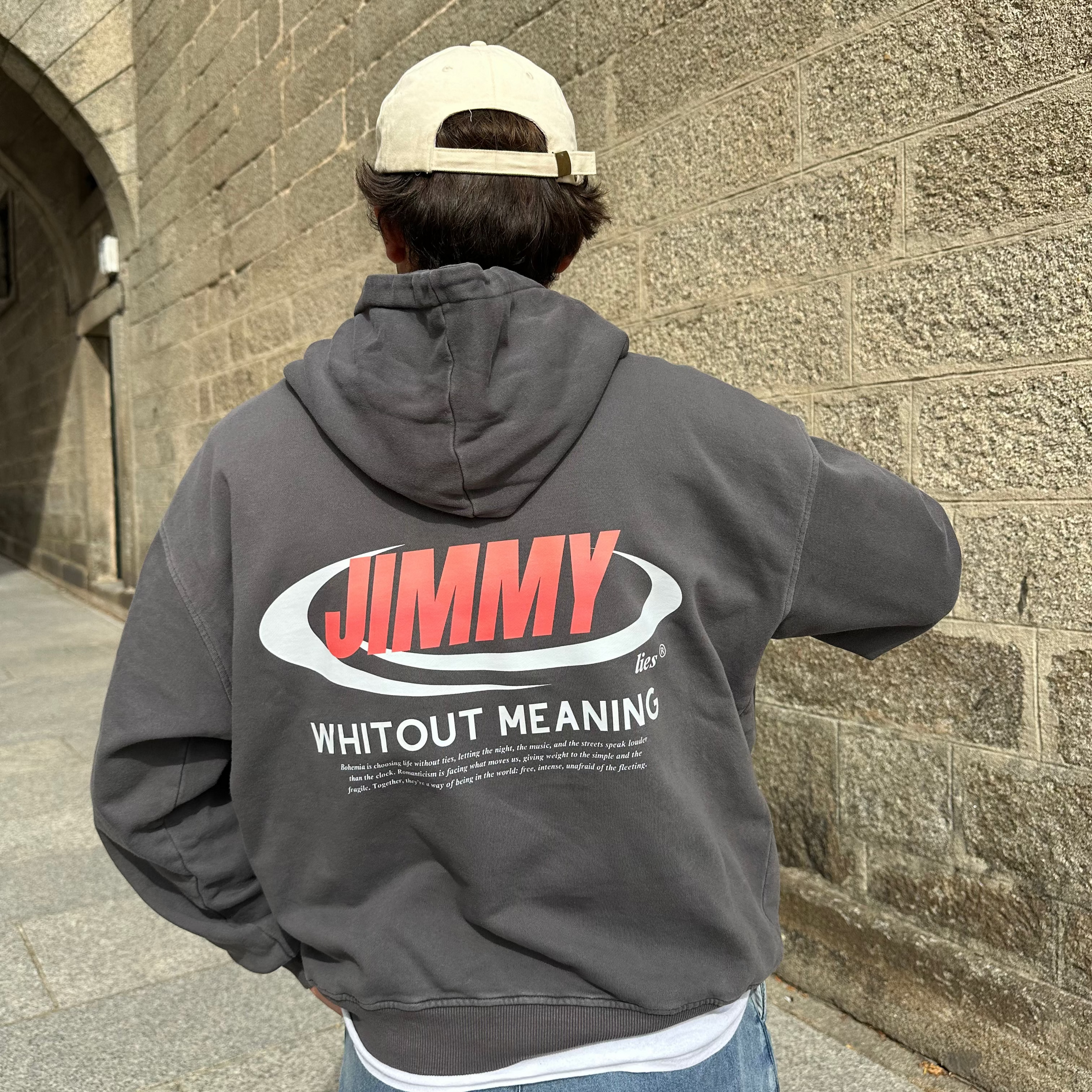 CHARCOAL RETRO HOODIE