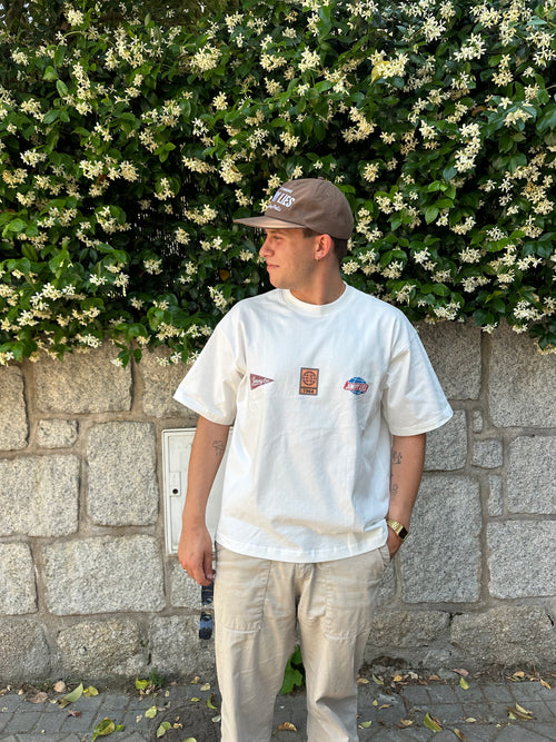 RETRO PATCHES TEE
